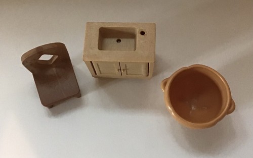 VTG Tomy Smaller Homes Dollhouse Furniture Kitchen Bathroom Lot - Picture 2 of 7