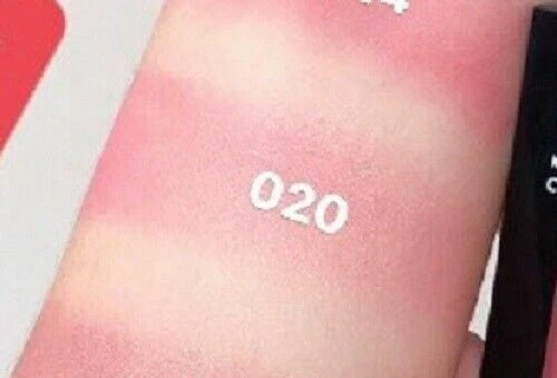 Revlon Powder Blush #020 Ravishing Rose 5 g 0.17 oz Super- Fine ultra pigmented. - Image 4 of 4