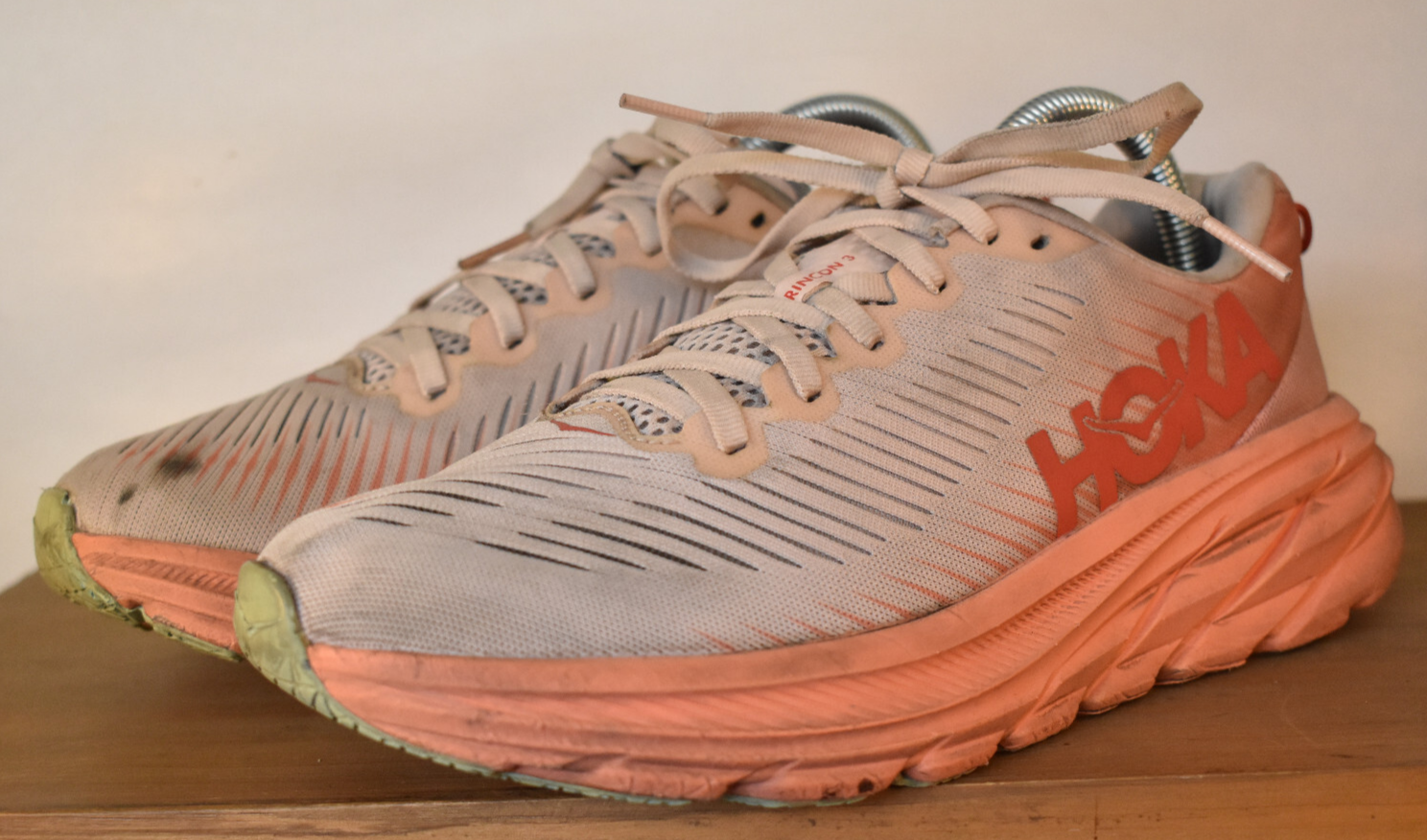 Hoka Womens Rincon 3 Running Shoes Size 8B Dirty FE1221F-image