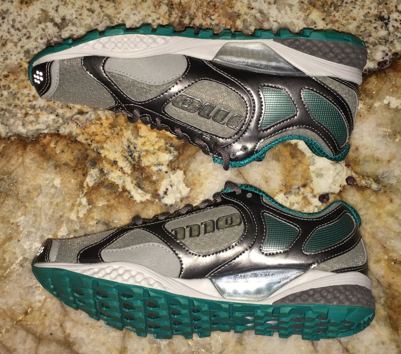 NEW BALANCE 1110 Grey Teal Trail Runner Running Shoes Sneakers NEW Womens 8.5 thumbnail 3