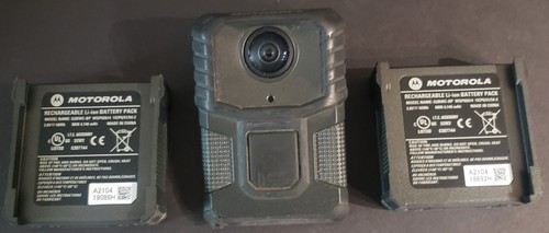 Motorola Watchguard V300 Body Camera(BWC2-044248) w/2 (G2BWC-BP) Batteries
