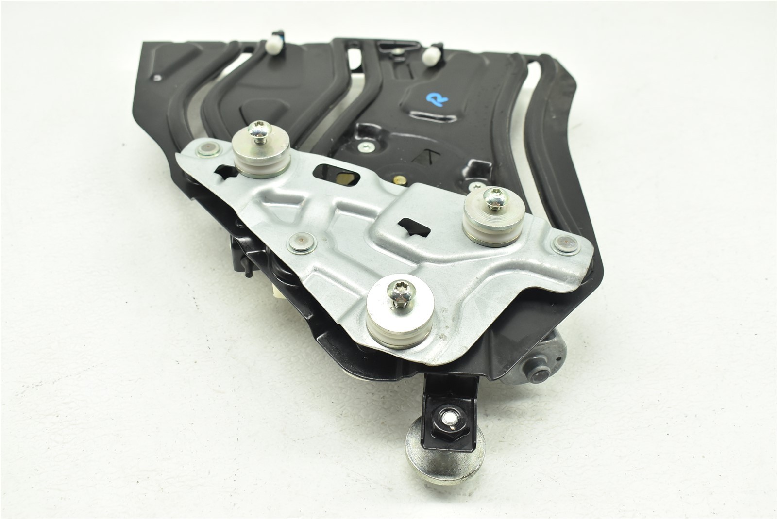 2010 Ferrari California Right Rear Quarter Window Regulator Motor RH 