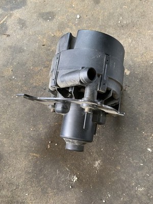 Audi A6 2.7T C5 Bosch SAI Pump Housing 078906601H