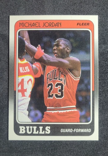 Fleer 1988-89 Fleer Base Set Michael Jordan Chicago Bulls #17 Basketball Card