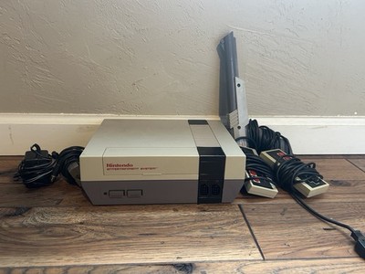 Nintendo NES-001 Console w/ 2 Controllers, Zapper & Power Pad