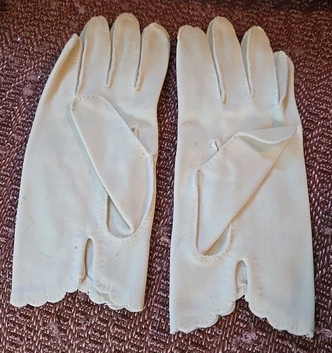 Vintage Women's Ladies Gloves Evening Opera Church Everyday Cream 2 Black 1 - Picture 7 of 12