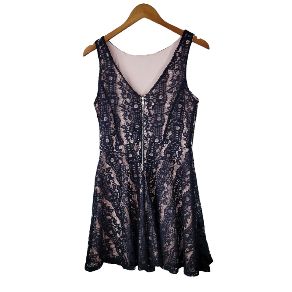 Speechless Lace Dress Juniors Size Large cocktail Lined party Navy Blue Pink - Image 4 of 4