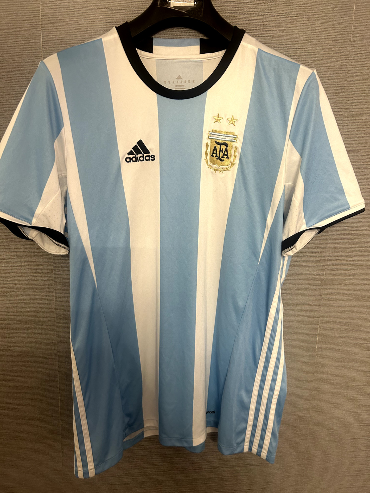 CAMISETA/TOP de fútbol local a rayas azules y blancas adidas xl argentina 201...