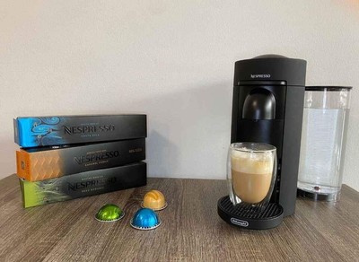 Delonghi Nespresso Coffee Machine 