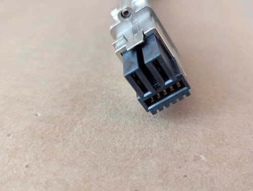 CISCO STACK-T1-50CM V01 STACKING CABLE 800-40403-01 B6-4(3) - Photo 6/9