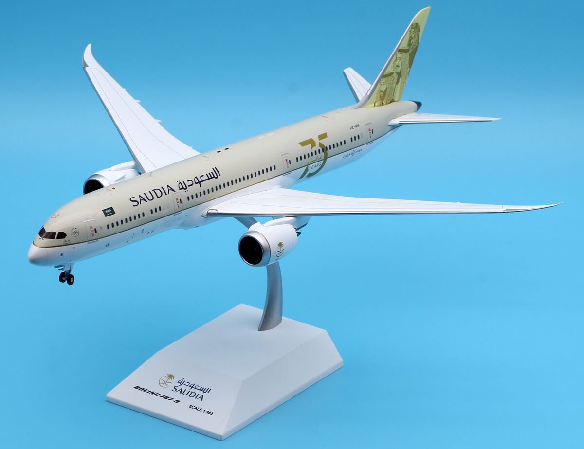 JC Wings 1:200 Saudi Arabian Airlines Boeing 787-9 Diecast JC Wings 1:200 Saudi Arabian Airlines Boeing 787-9 Diecast