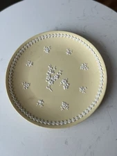 Wedgwood Yellow Jasperware Primrose Prunus Blossoms Plate England Vintage