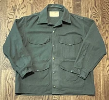 Vintage Filson Single Mackinaw Cruiser Jacket Size Large Green 100% Virgin Wool