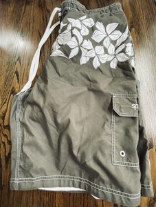 SPEEDO, Hawaiian Floral Board Shorts, Olive Green, Men’s XL