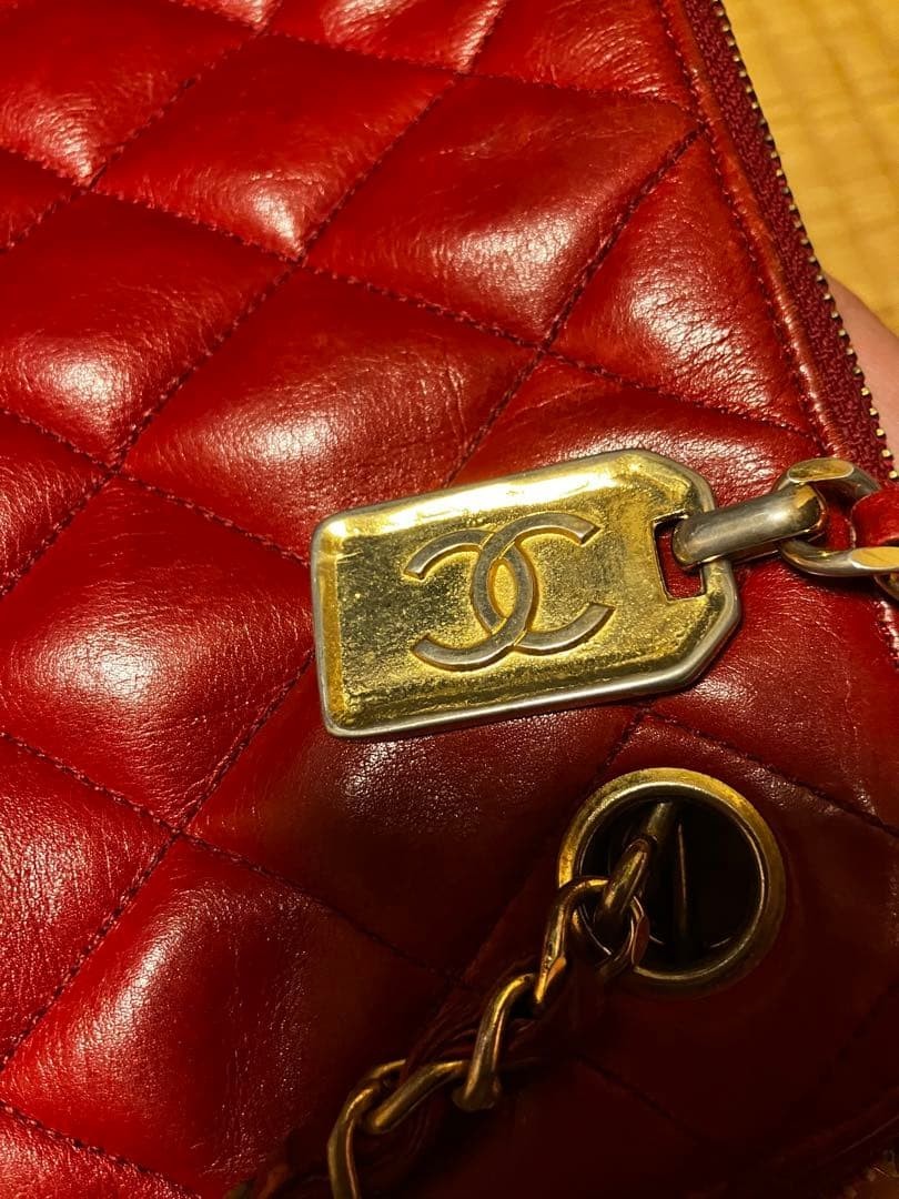CHANEL Vintage Matelassé Chain Shoulder Bag 31RUE Tote Bag Red Gold hardware thumbnail 8