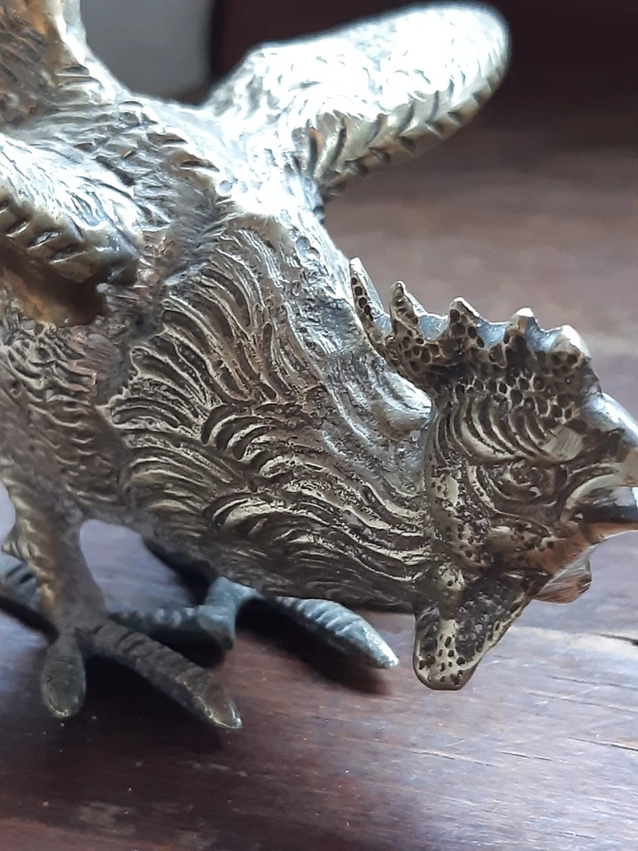 PAIRE SCULPTURE DE COQ DE COMBAT EN METAL ARGENTE - Photo 4/4