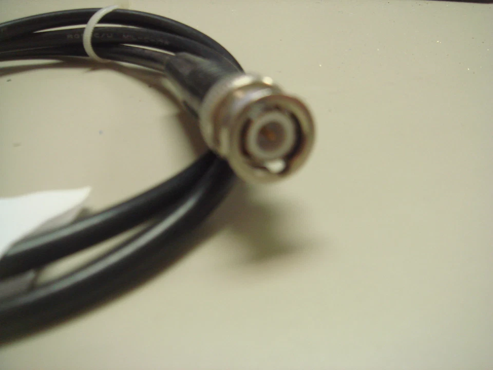 Cable usado para microondas RF MIL-C-17F-RG 58 C 2 m/3 pies, con conectores BNC Foto 2 de 2