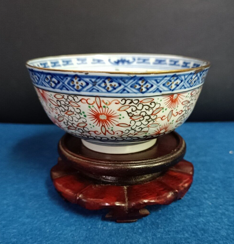 RARE ANTIQUE CHINESE RICE GRAIN W/ DRAGON PORCELAIN BOWL MARKED ON BASE 2