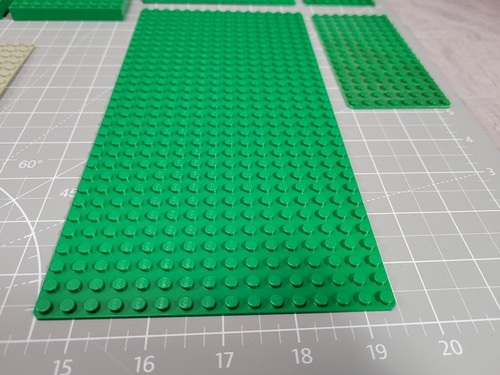 Lego Baseplates LOT 10 Flat & Bottom Tubes Red Gray Green Assorted Sizes - Picture 5 of 6