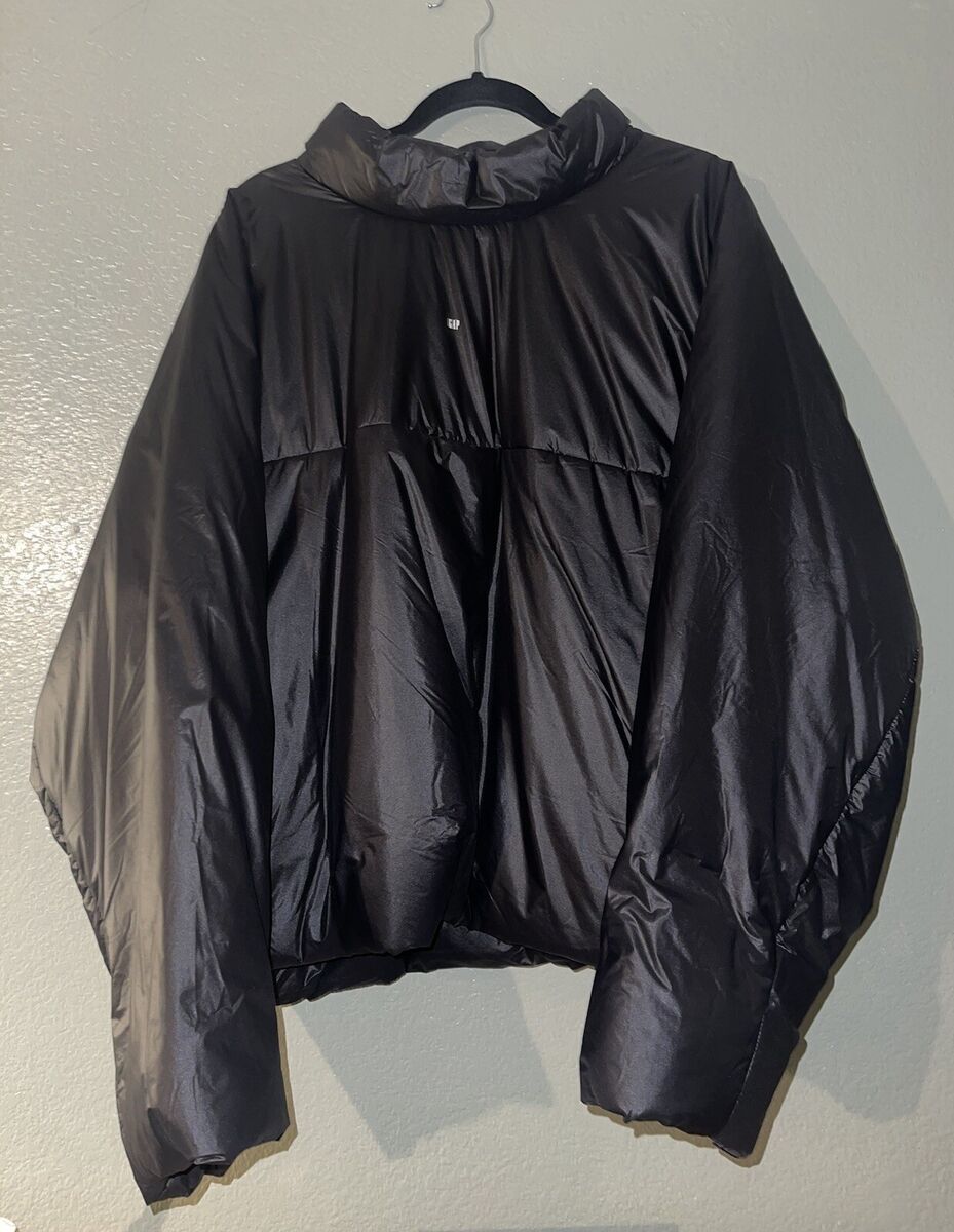 Yeezy Gap Engineered by Balenciaga Mock Neck Pullover Puffer Yeezy Gap Engineered by Balenciaga Mock Neck Pullover Puffer