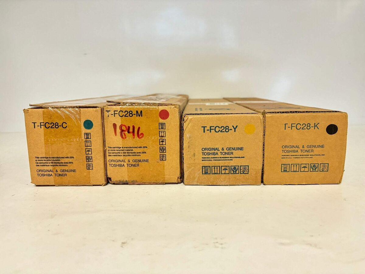4 OEM Toshiba eSTUDIO 2330C,2820C,3530C,4520C CMYK Toners T 4 OEM Toshiba eSTUDIO 2330C,2820C,3530C,4520C CMYK Toners T