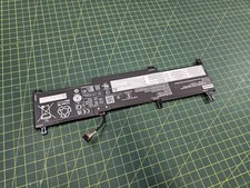 Lenovo Ideapad 1 15Amn7 15.6" 11.25V 42Wh Battery L21M3PF0 90-100 