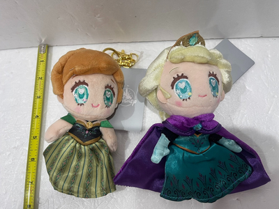 Disney Store Japan TINY FROZEN Elsa & Anna Keychain Plush Doll Set
