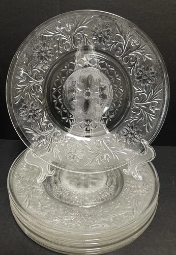 Set of 8 Vintage Anchor Hocking Sandwich Pattern Clear Dinner Plates 9”