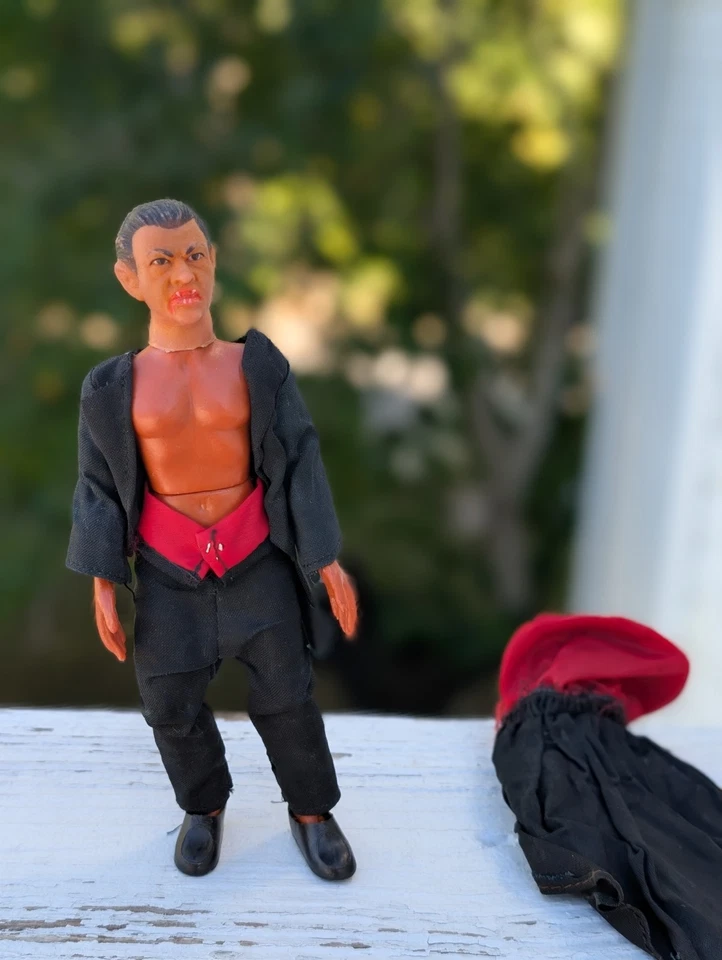 VTG AHI World Famous Super Monsters 99% Complete Dracula Action Figure Mego KO - Image 4 of 4