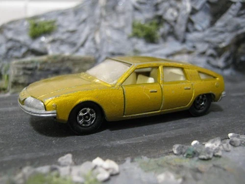 Matchbox No.56 Lesney Superfast BMC 1800 Pininfarina 1969 gold England