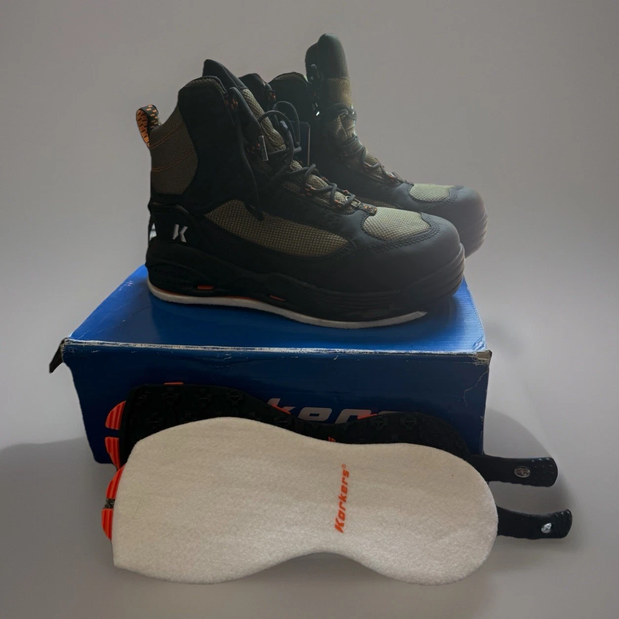 NIB Mens Korkers Greenback Wading Boots Kilng On & Felt Soles Sz 8