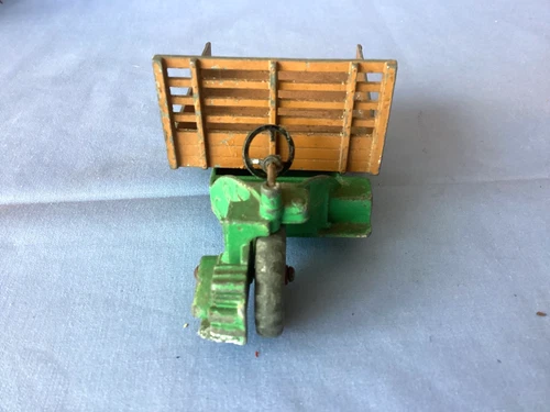 VINTAGE   DINKY  TOYS  MOTOCART.