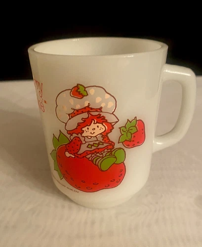 Vintage 1980 Strawberry Shortcake Mug Anchor Hocking 4" Tall
