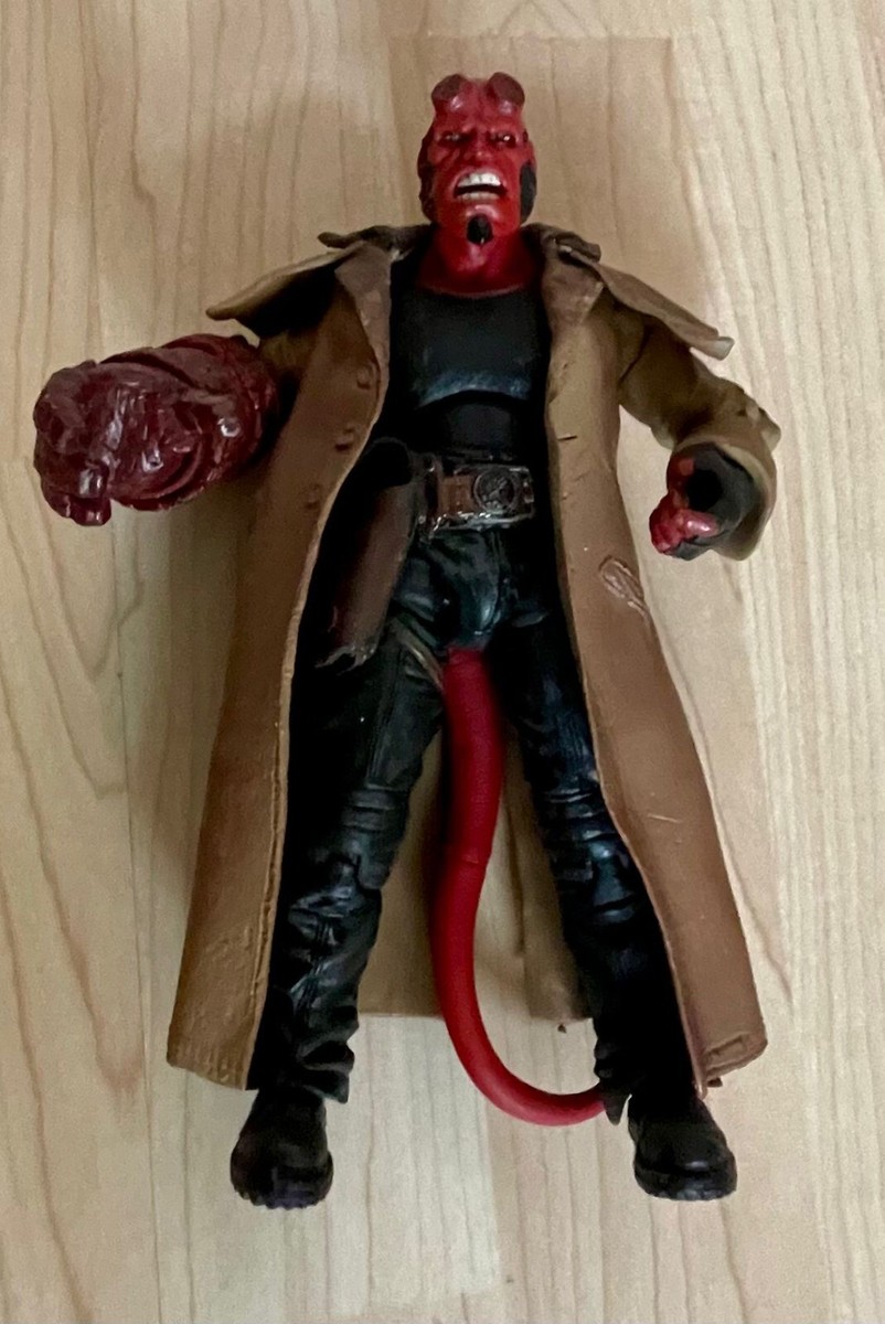 未開封☆MEZCO メズコ HELLBOY ヘルボーイ PREVIEWS限定版② Hellboy 2 The Golden Army Hellboy Exclusive Action Figure