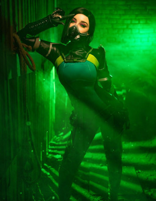 Viper Cosplay Valorant   Handmade, Größe S