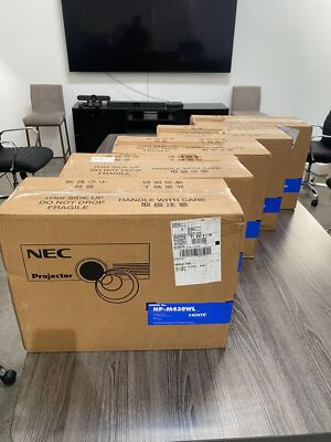 NEC NP-M430WL