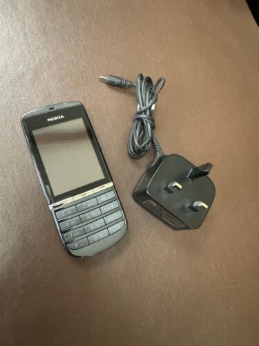 Vintage mobile Smart Phone: Nokia Asha 300 - Graphite (Vodafone) Smartphone - Zdjęcie 3 z 4
