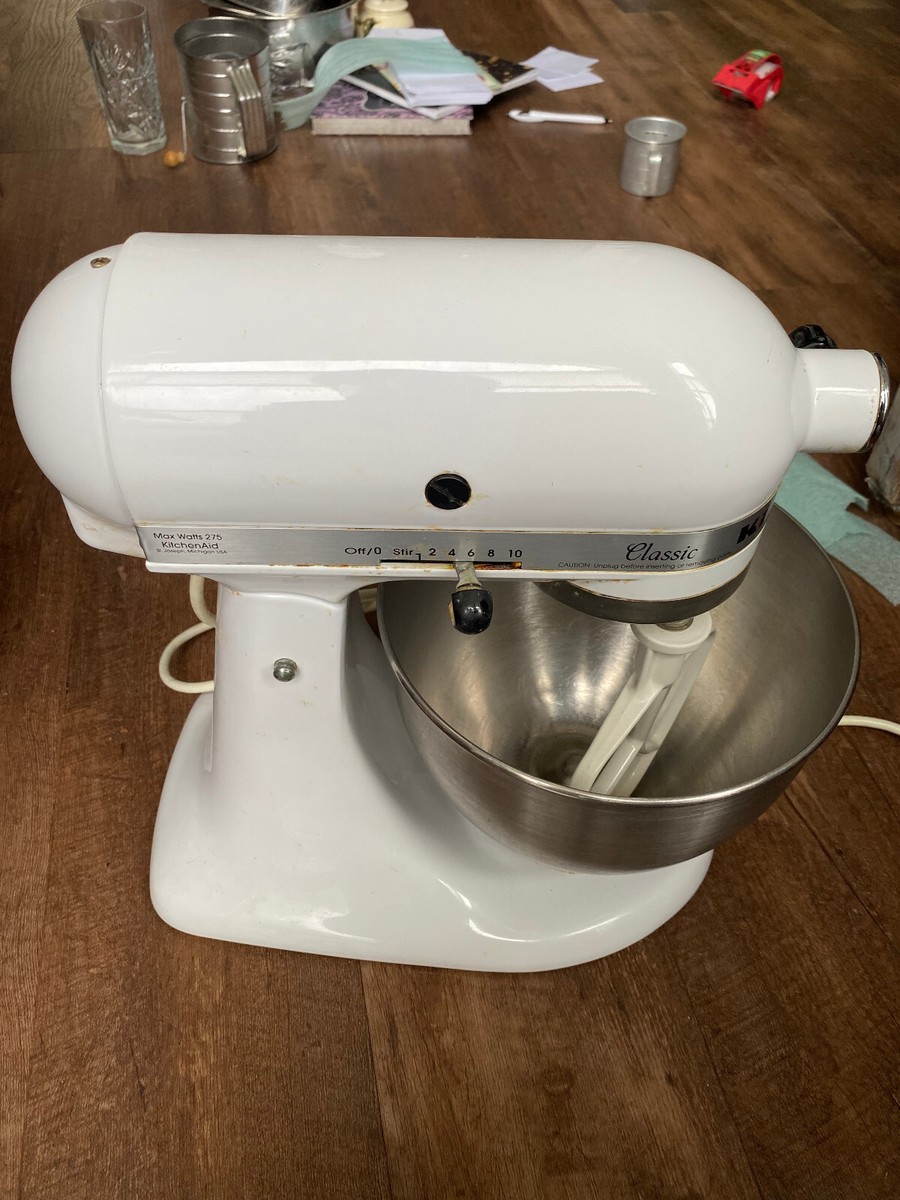 KitchenAid Classic Series K455 4.5 Quart Tilt-Head Stand