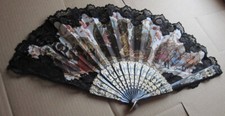 Vintage Spanish Folding Courting Hand Fabric and Lace Fan in very good condition