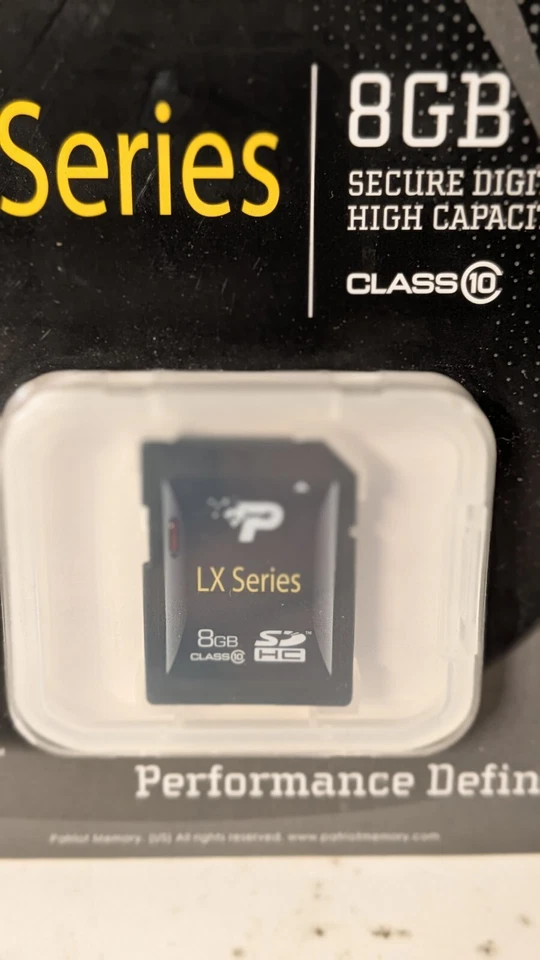 PATRIOT MEMORY 8GB SDHC LX Series Class 10 Secure Digital High Capacity  - Image 2 of 4