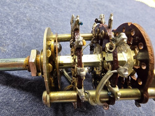 Sansui QR-4500 Receiver Part - Mode Selector Rotary Switch - Picture 11 of 11