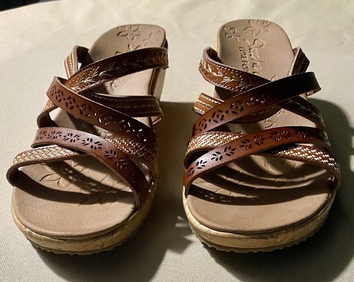 Skechers Womens Size 8 Sandals Luxe Foam Beverlee Tiger Posse Wedge Slip On Cute - Picture 3 of 14