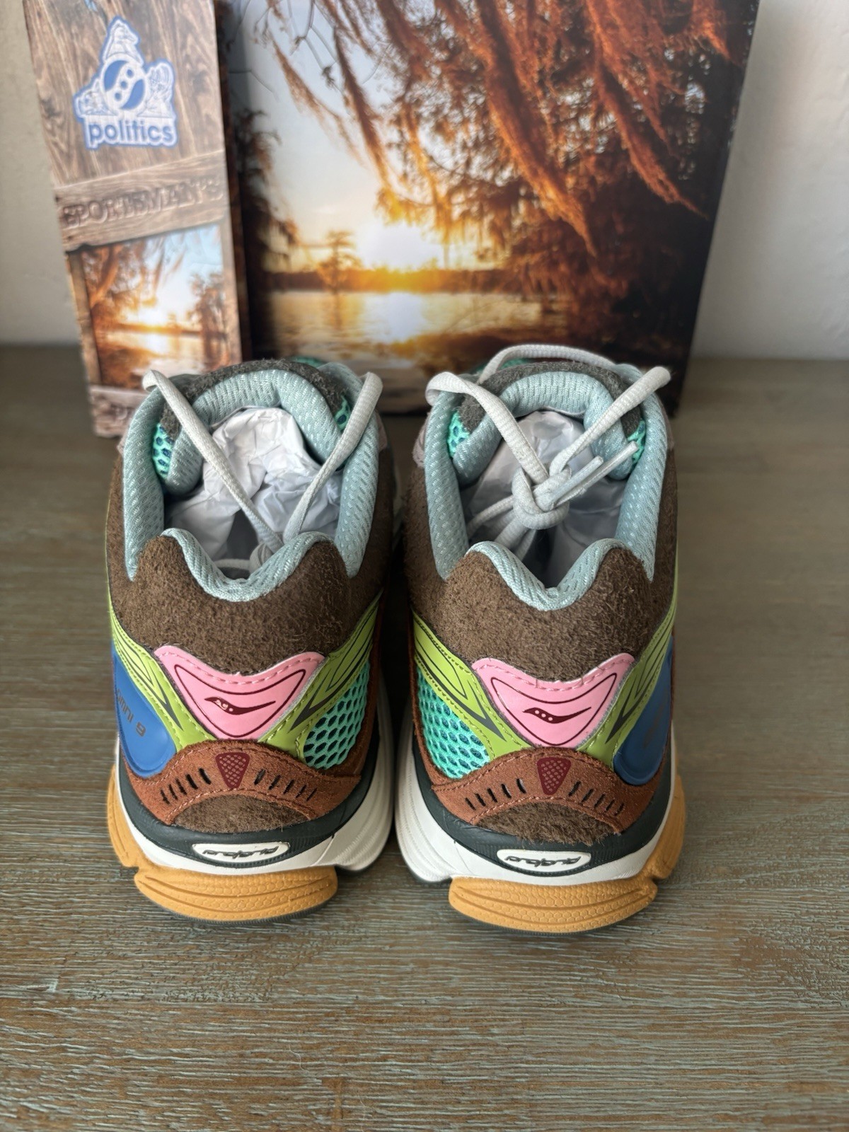 Size 11 - Saucony x Sneaker Politics Progrid Omni 9 S71032-1 thumbnail 5