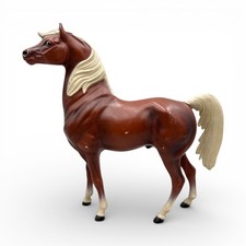 Hartland Horses Chestnut Arabian Stallion 1960s Vintage 9" Plastic Toy Horse