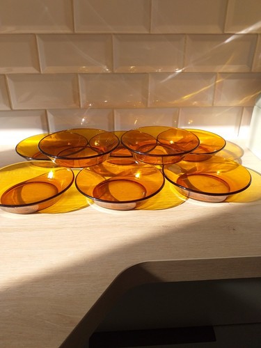Set de 6 assiettes à dessert fleur Duralex, coloris ambré