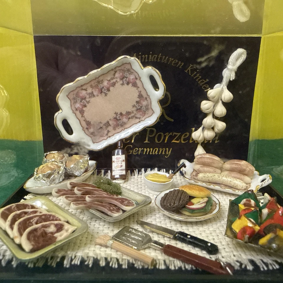 Miniaturas de porcelana Reutter Alemanha • Cena de exibição de alimentos em estojo de acrílico - Imagem 2 de 4