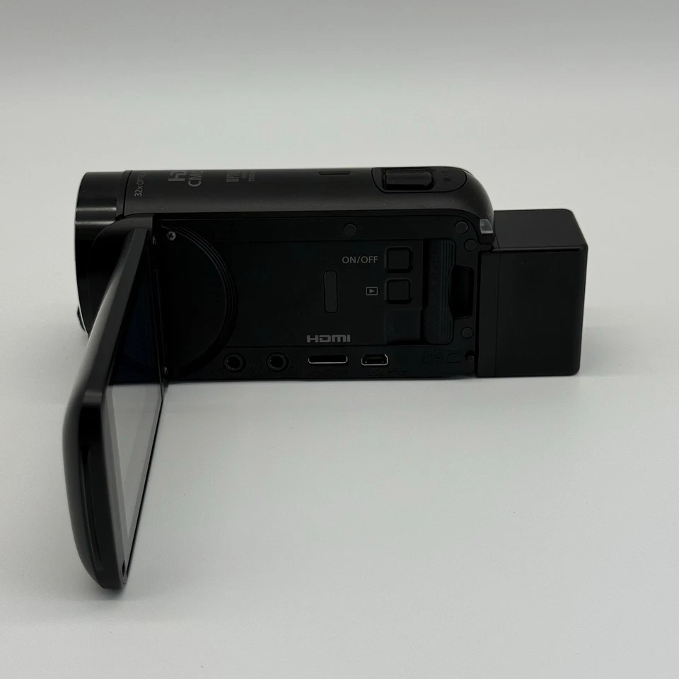 Canon VIXIA HF R800 HD Digital Camcorder 57X Advanced Zoom Bundle - Black - Image 4 of 4