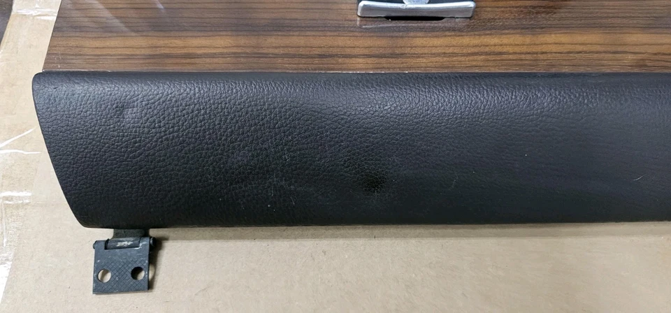 Guantera puerta/pestillo/marrón oscuro Mercedes Benz W116 300SD 450SE 450SEL Foto 3 de 4