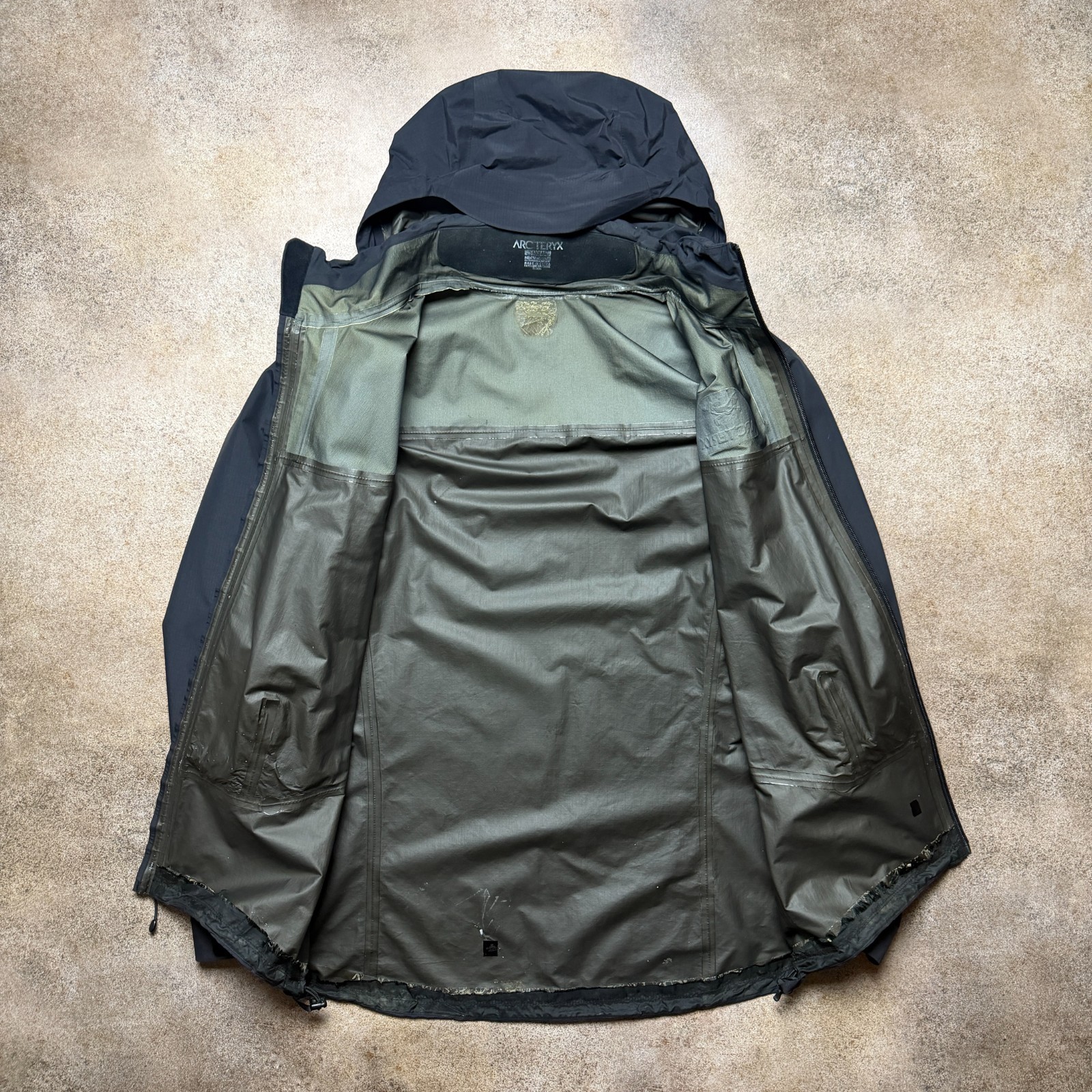 🦎 ARCTERYX Gore-tex Paclite Vintage Beta AR Shell Black Jacket M Men`s image 10