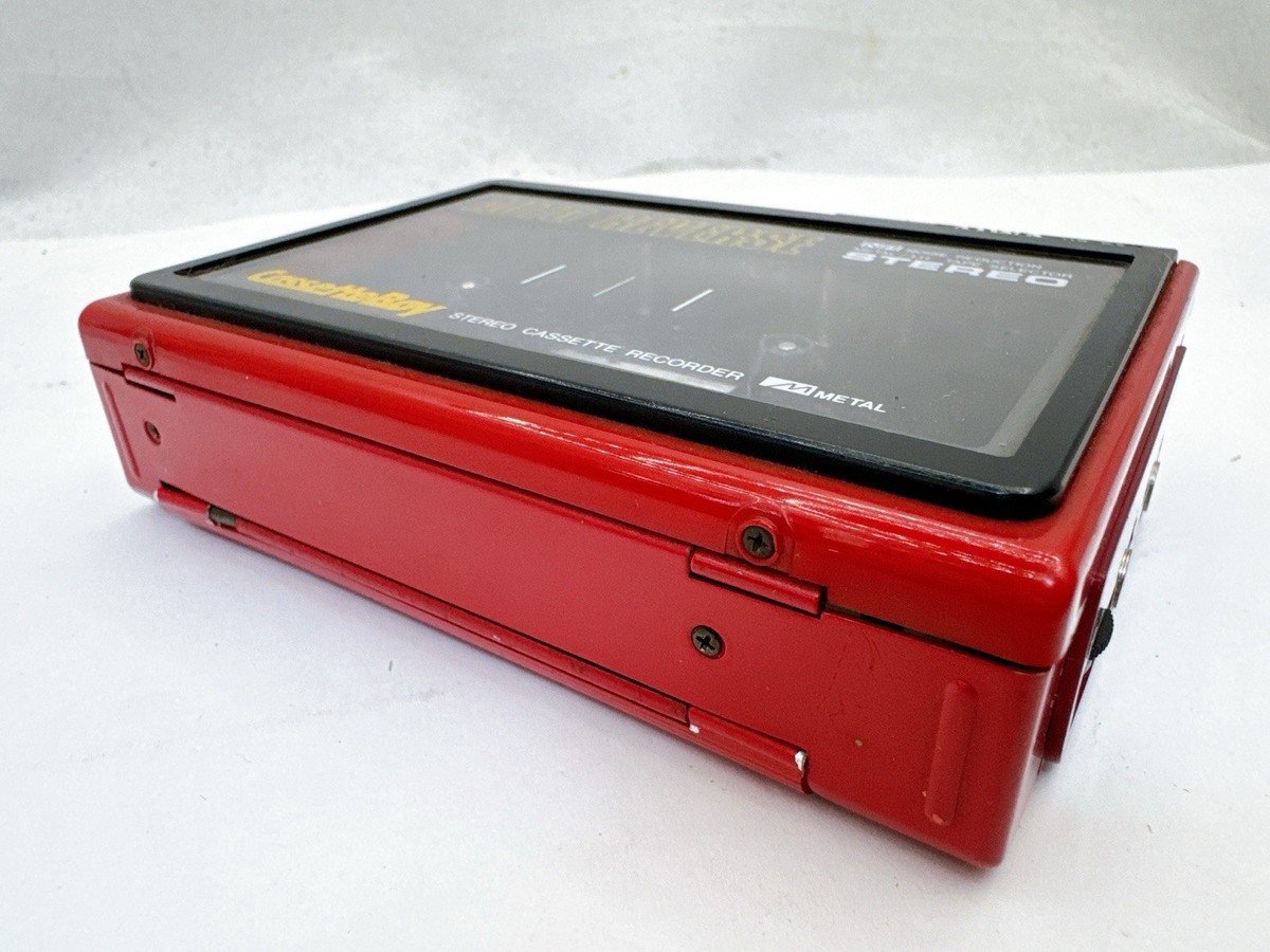 AIWA HS-F2 Red CassetteBoy Stereo Recorder Player AS-IS For